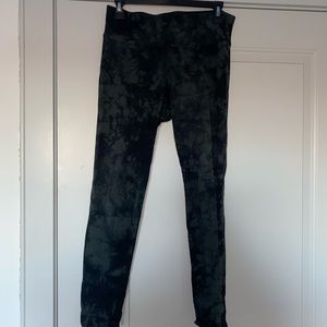 Calvin Klein black and green tie dye leggings
